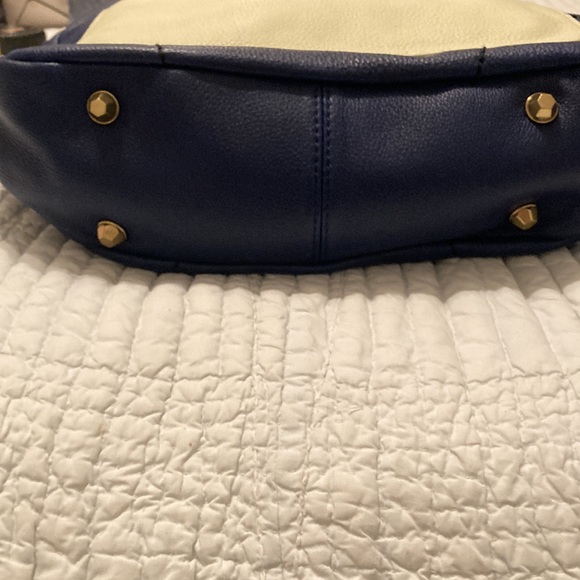 Brand new large ORYANY 3 tone tote, gold hardware. - Picture 4 of 6